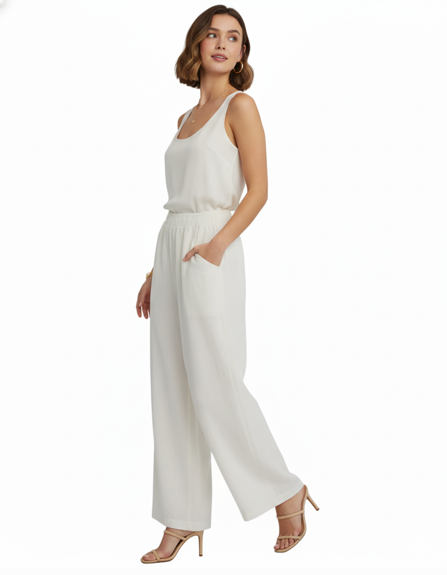 Pleated wide-leg trousers in nylon with an airy, fluid drape
